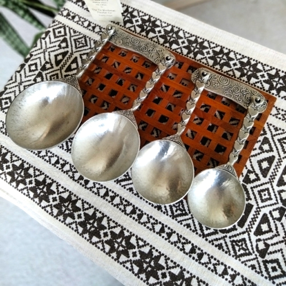 Just in! CROSBY & TAYLOR Pewter Measuring Cup Set Heart Pattern